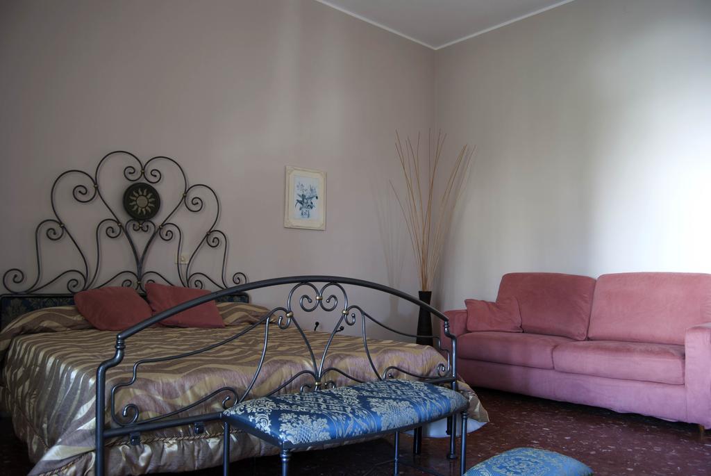 B&B Coste Del Salento San Pietro Vernotico Rom bilde